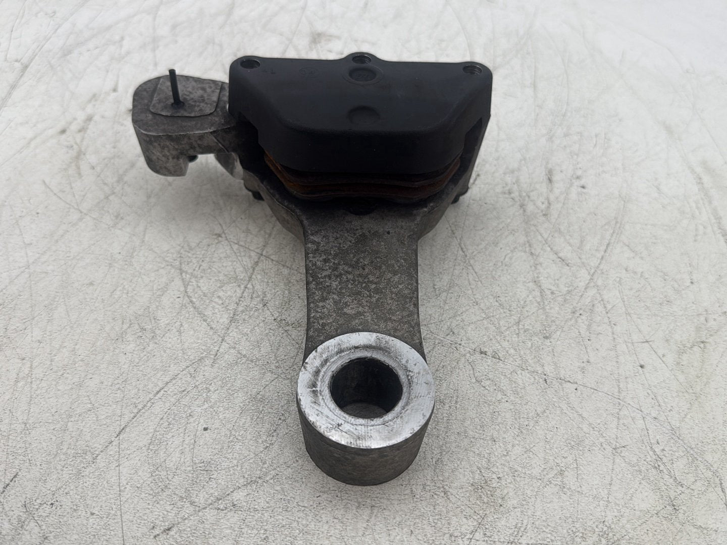 2004 Harley Road King Touring Custom FLHRSI OEM Rear Back Brake Caliper