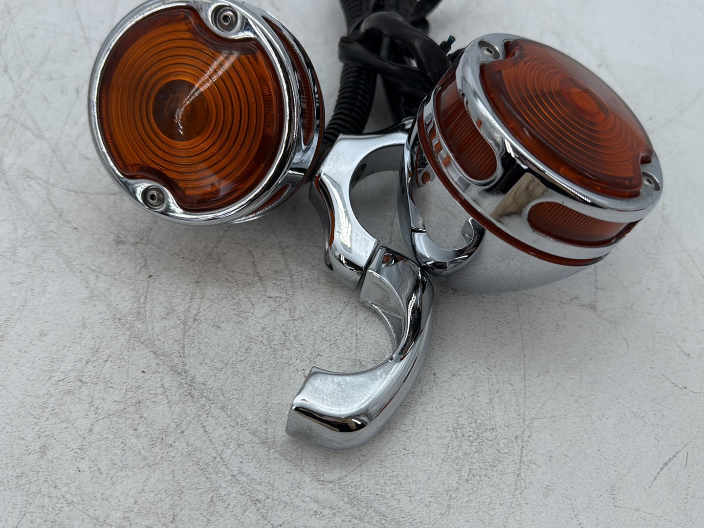 2000 Harley Dyna FXDWG Wide Glide OEM Front Left Right Turn Signal Indicators