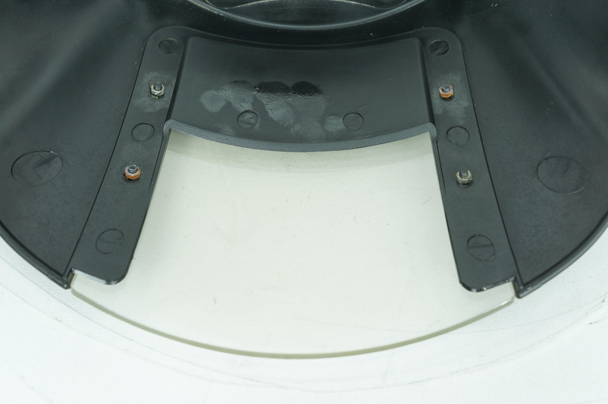 2015 Harley Sportster XL883N Iron OEM Front Windshield Windscreen Cover CRACKED