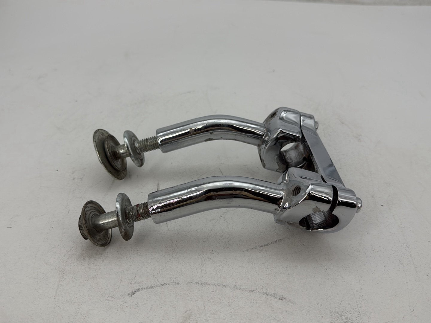 1998 Harley Road King Touring FLHRCI Classic OEM Front Handlebar Riser Top Clamp Chrome