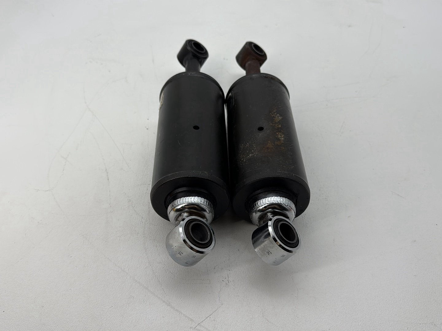 1991 Harley Heritage Softail Classic FLSTC OEM Rear Left Right Shock Absorbers