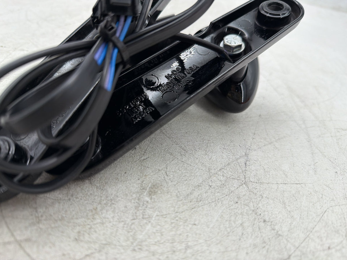 2011 Harley Electra Glide Touring Ultra OEM Front Left Right Turn Signal Indicators