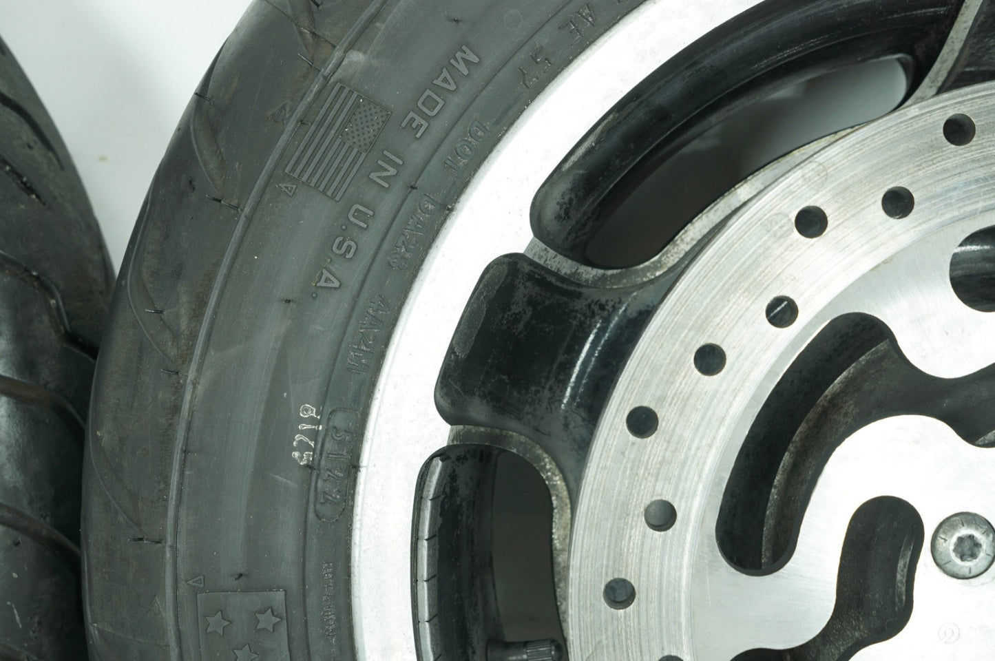2008 - 2013 Harley-Davidson Touring Electra Police Front & Rear Wheel Rim Tire 41285-09