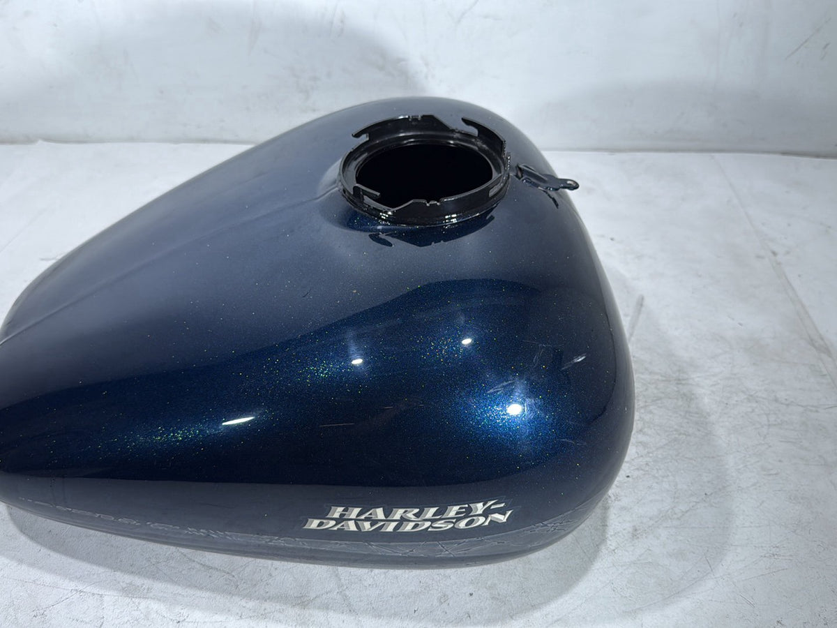 2016 Harley Electra Glide Touring Ultra OEM Fuel Gas Tank Gasoline Reservoir