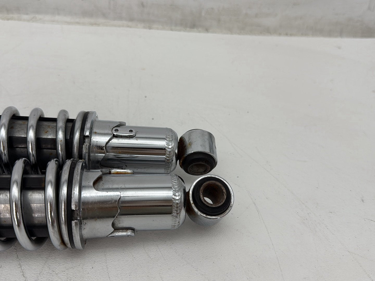 2001 Harley Sportster 883 Hugger XLH883 OEM Rear Left Right Shock Absorbers