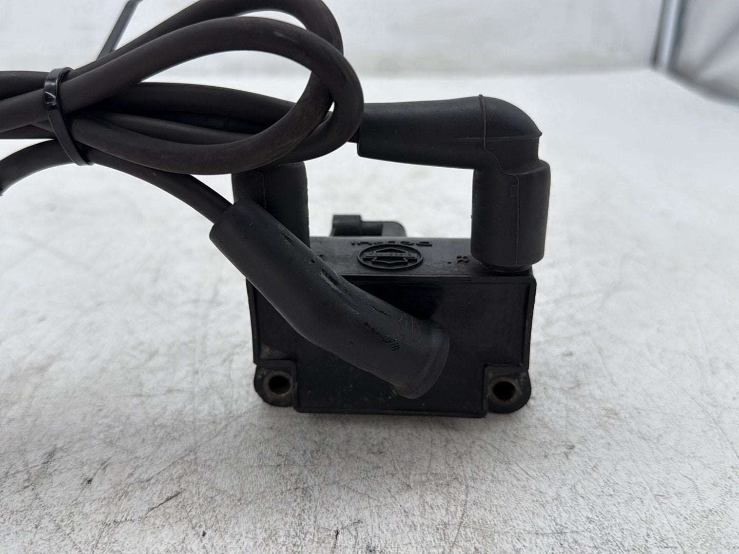 2009 Harley Street Glide Touring FLHX OEM Ignition Coil Spark Plugs Cable