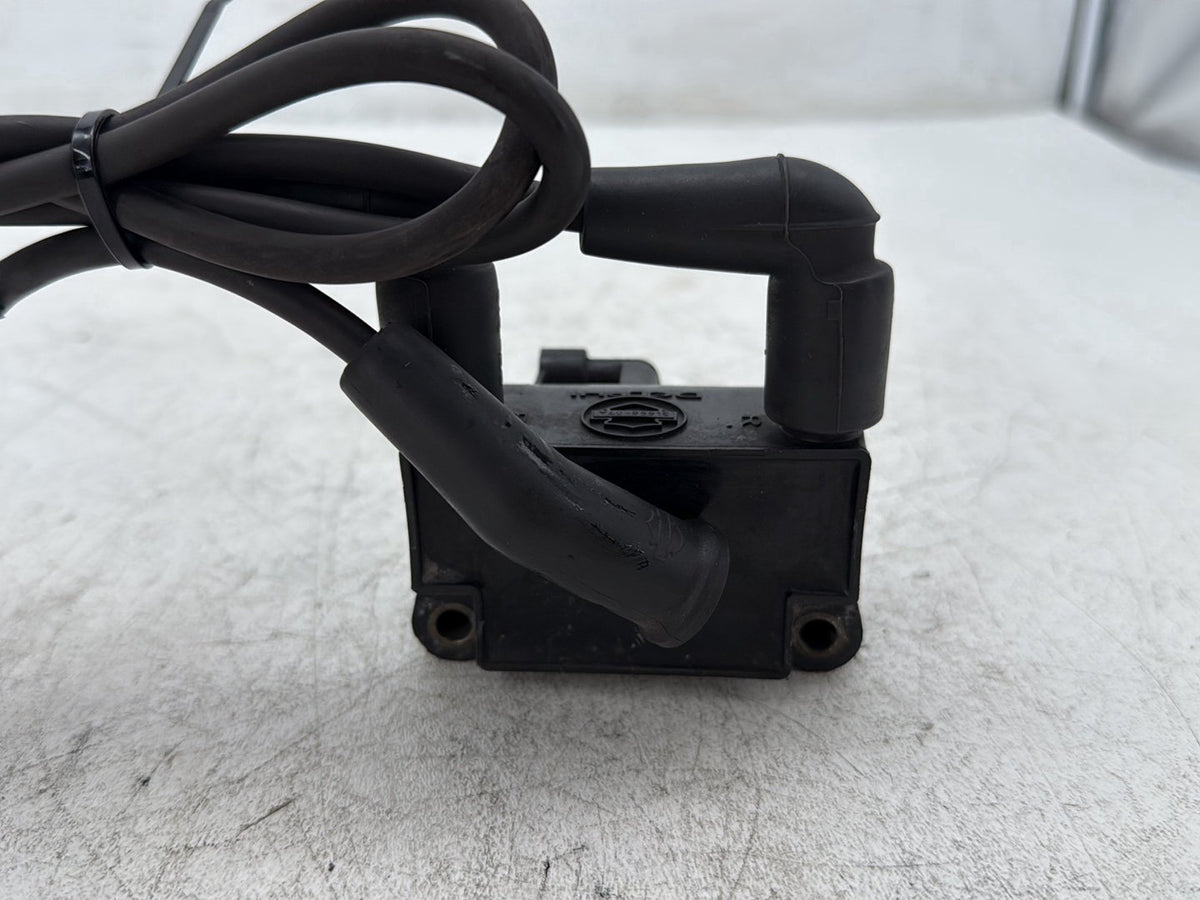 2009 Harley Street Glide Touring FLHX OEM Ignition Coil Spark Plugs Cable