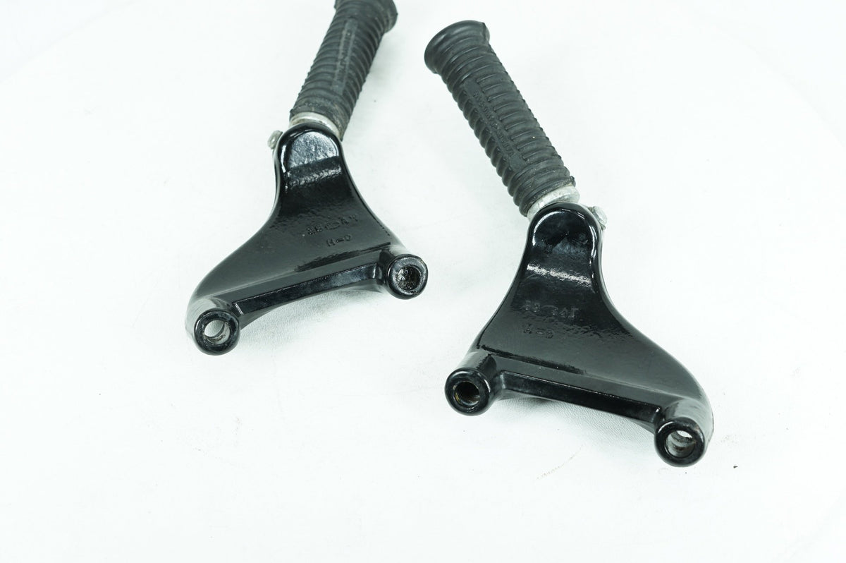2013 Harley Sportster XL883N Iron 883 OEM Passenger Left & Right Foot Pegs