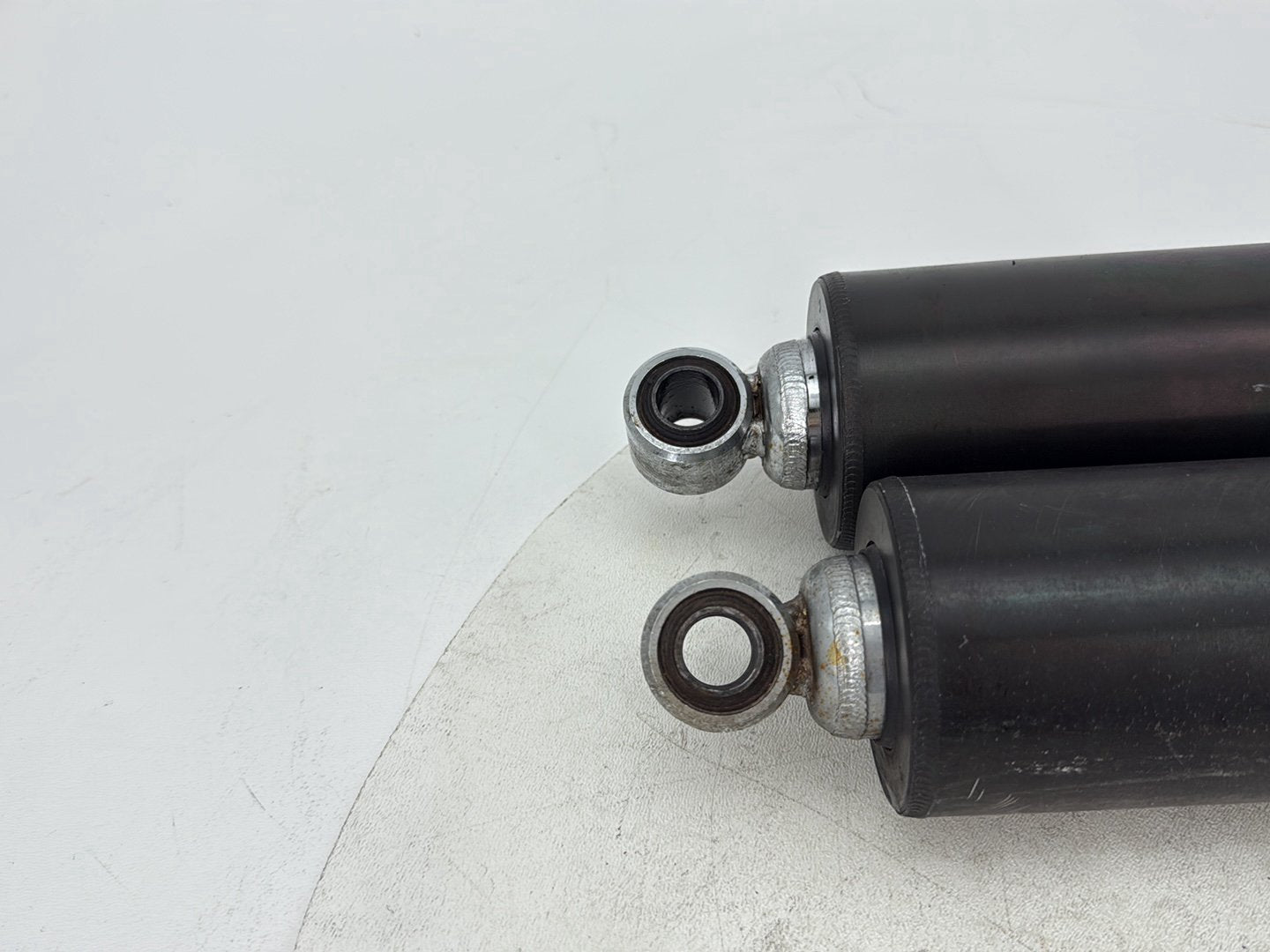 2004 Harley Softail FLSTC Heritage Classic OEM Rear Left Right Shock Absorbers