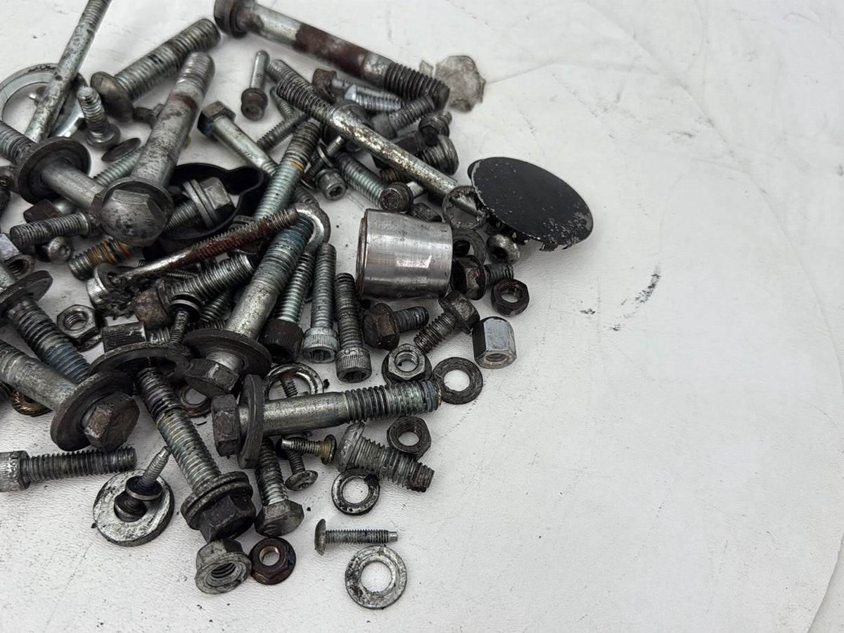 2006 Harley Dyna Super Glide Custom FXDCI OEM Hardware Bolts Nuts & Brackets