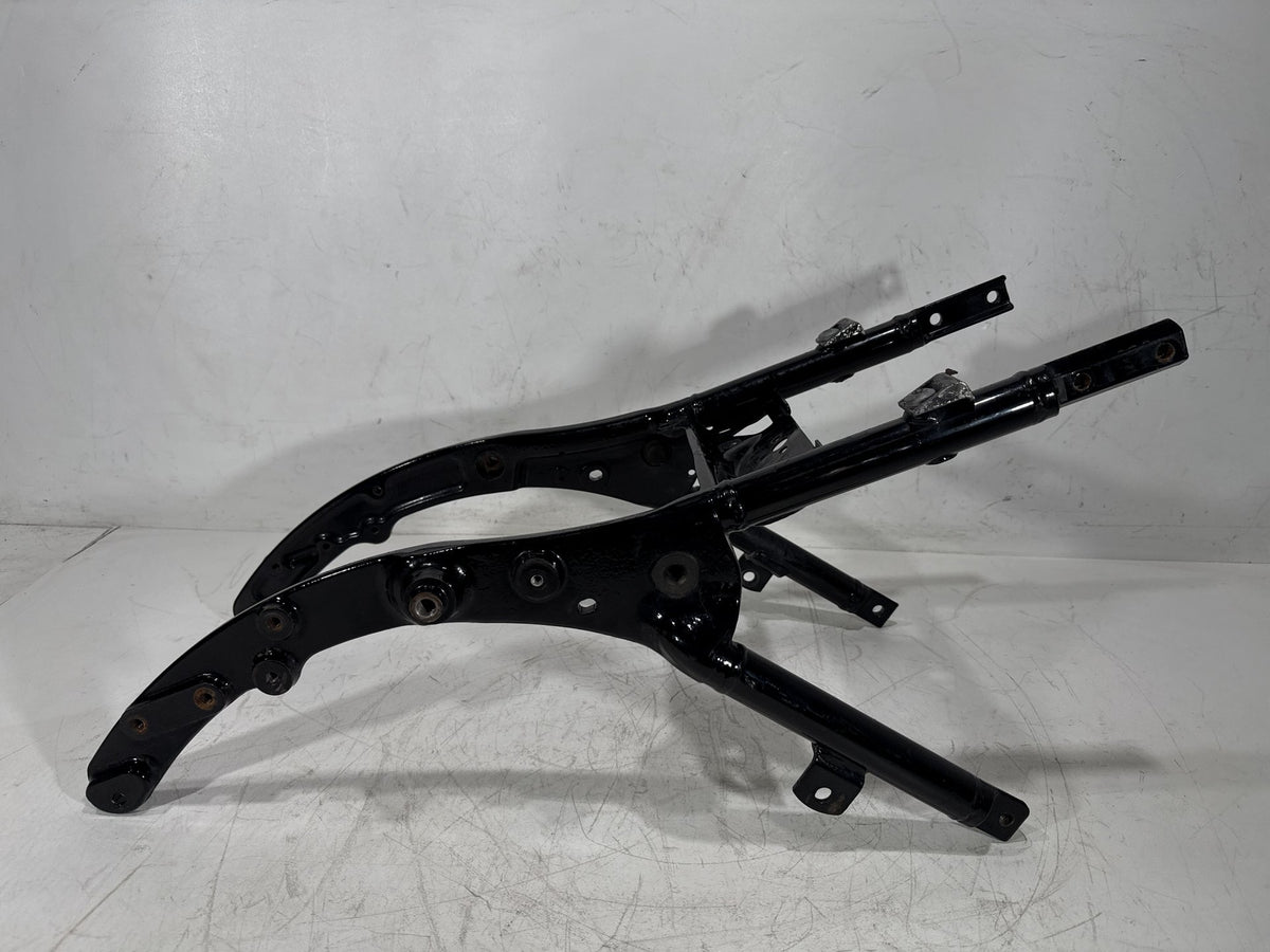 2011 Harley Street Glide Touring OEM Rear Back Sub Frame Rail Bar 48079-09BHP