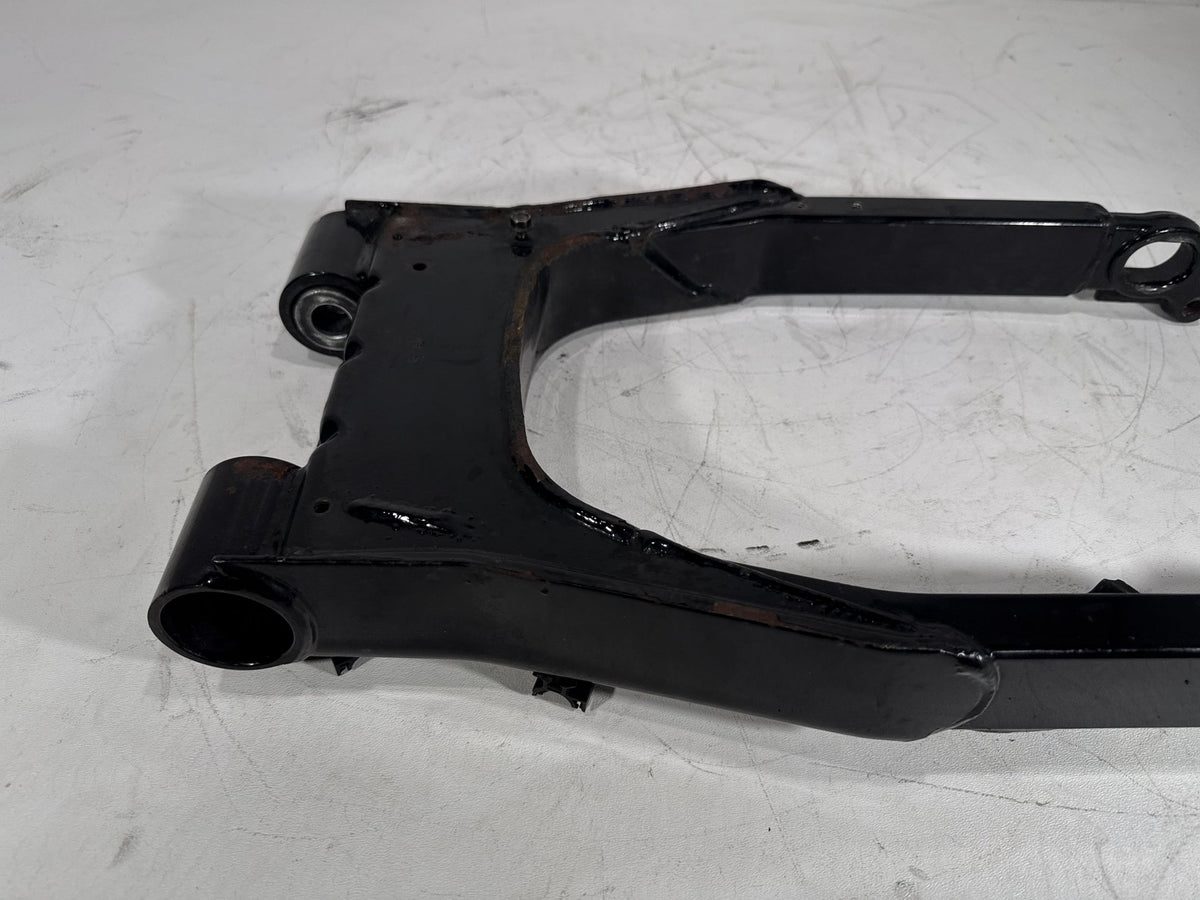 2006 Harley Street Glide Touring FLHX OEM Rear Fork Swingarm Swing Arm