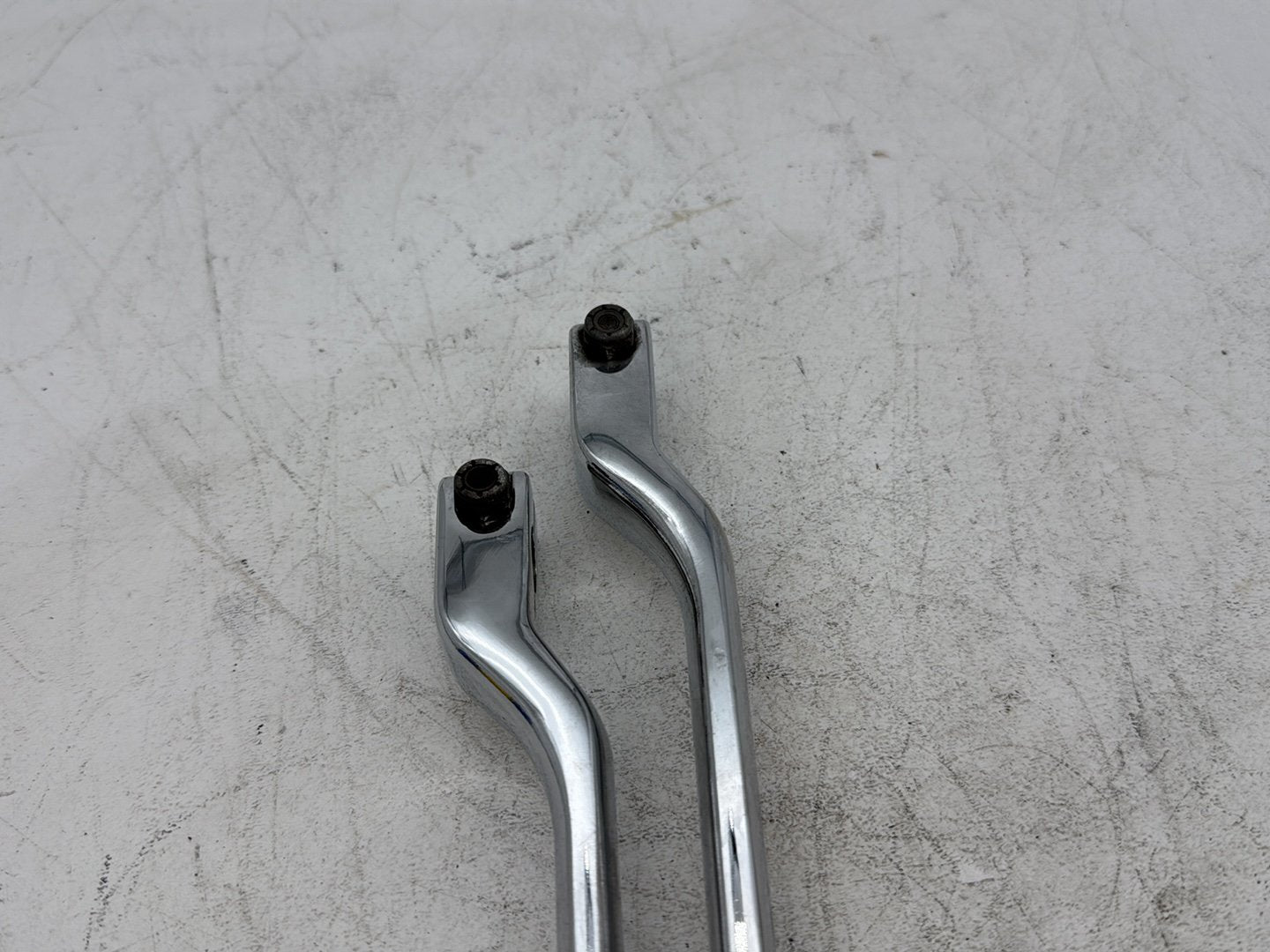 18 Harley Electra Glide Touring Ultra FLHTCU OEM Gear Shifter Lever Pedal Pedals