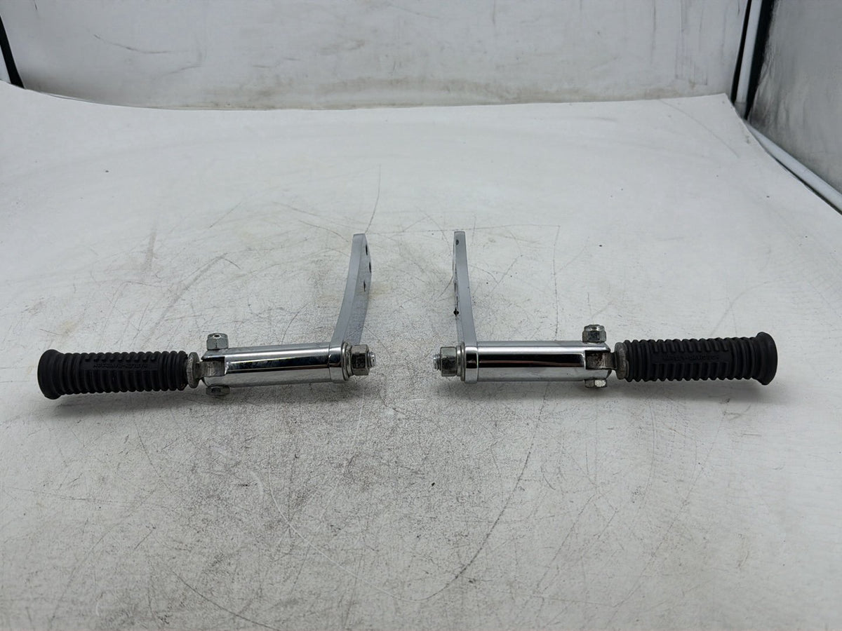 2006 Harley Dyna Super Glide FXDI OEM Front Right Left Highway Foot Pegs