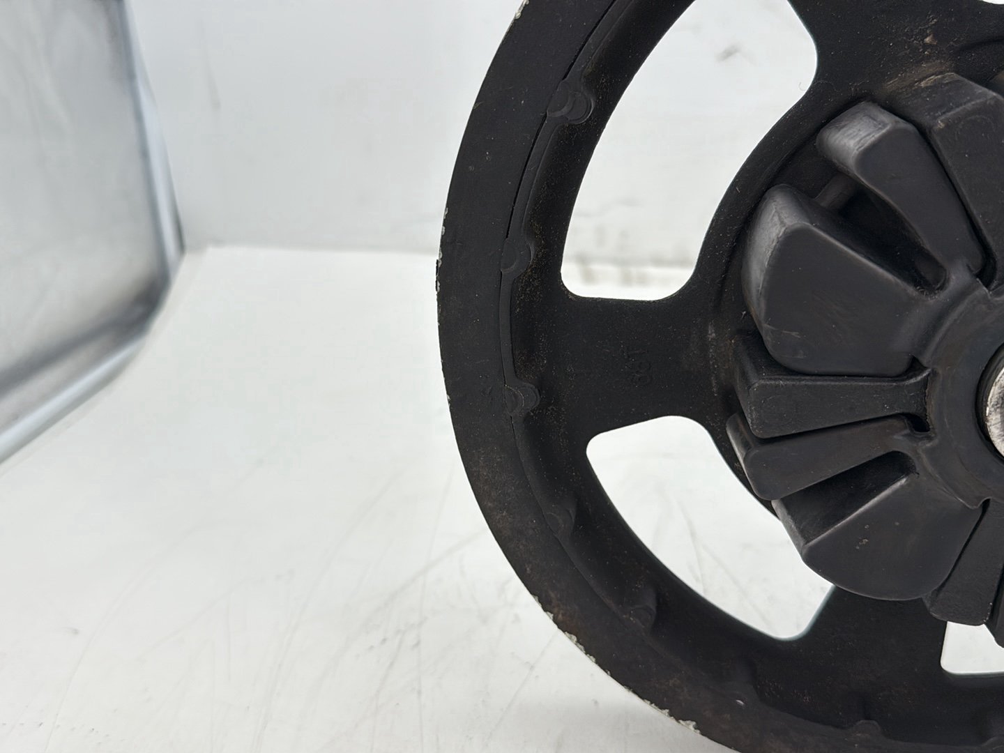2011 Harley Electra Glide Ultra FLHTK OEM Rear Driver Pulley Sprocket