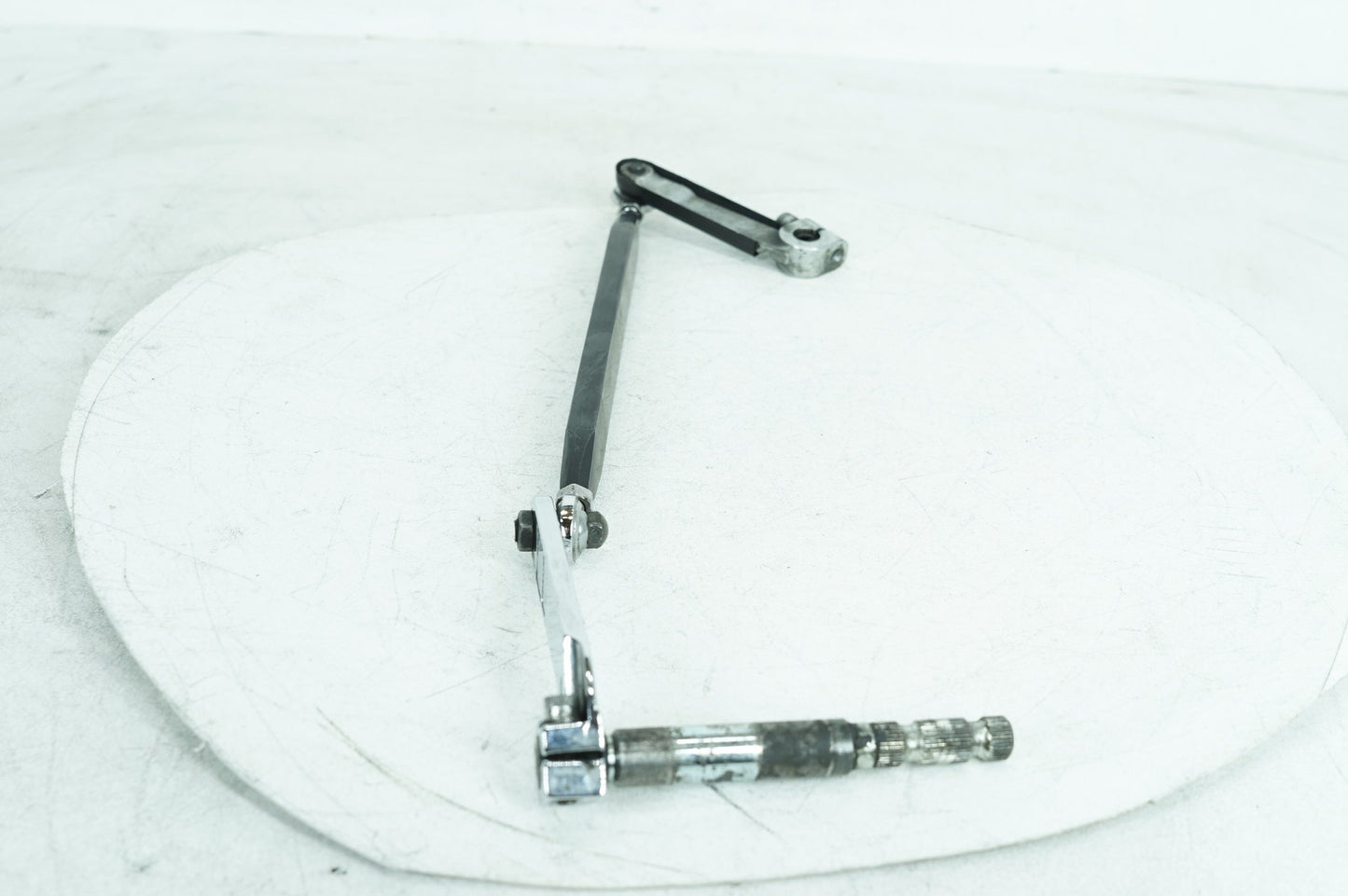 2011 - 2016 Harley-Davidson Touring Road Glide Custom Gear Shifter Lever w/ Rod linkage 33718-82B