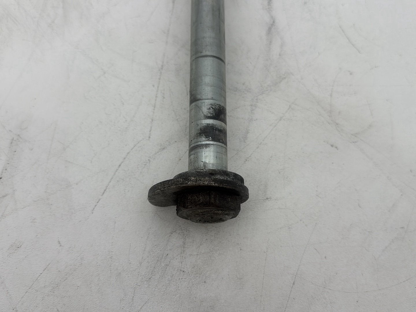 2011 Harley Electra Glide Ultra FLHTK OEM Rear Wheel Axle Bolt Shaft