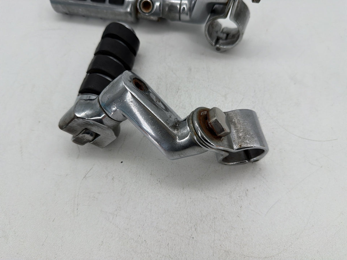 2011 Harley Electra Glide Touring Ultra OEM Front Right Left Highway Foot Pegs