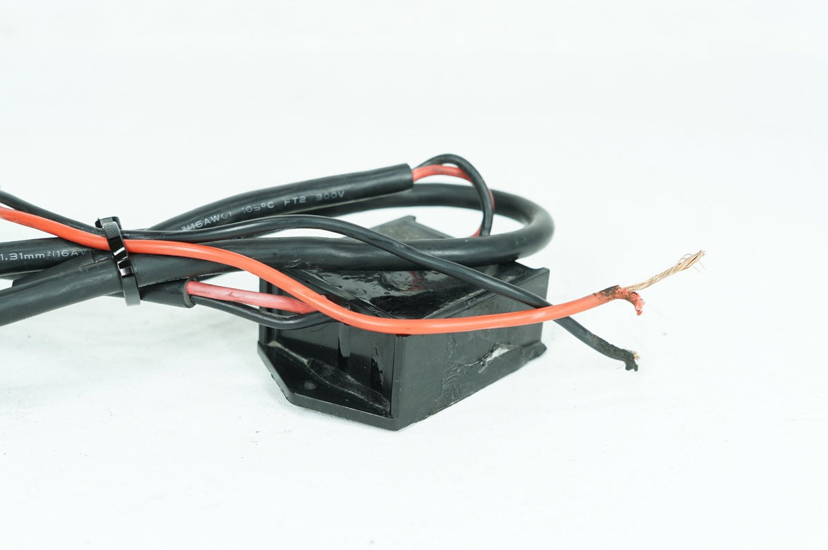 2005 Harley Dyna FXDLI Low Rider OEM Battery Tender Trickle Charger Rev B