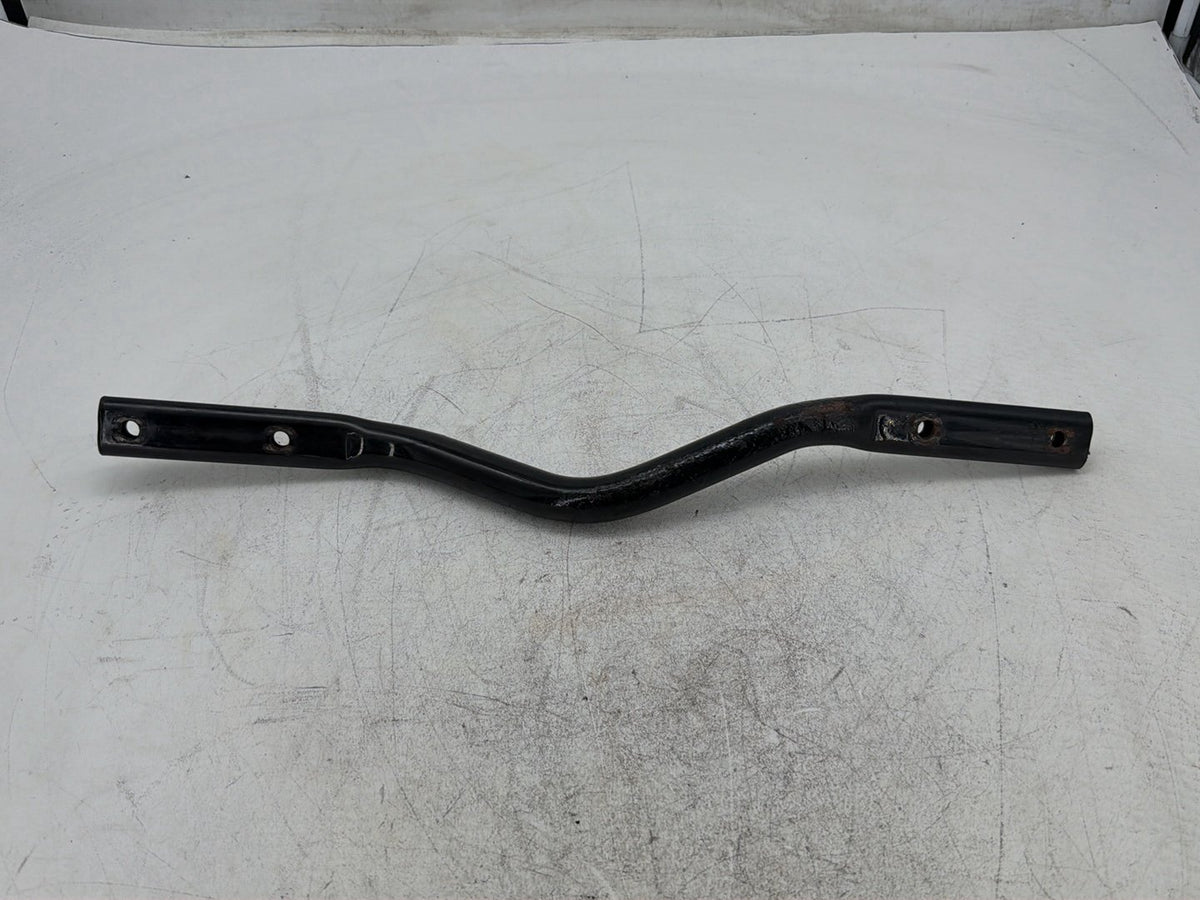 06 Harley Dyna Super Glide OEM Exhaust Muffler Interconnect Bracket Support Bar