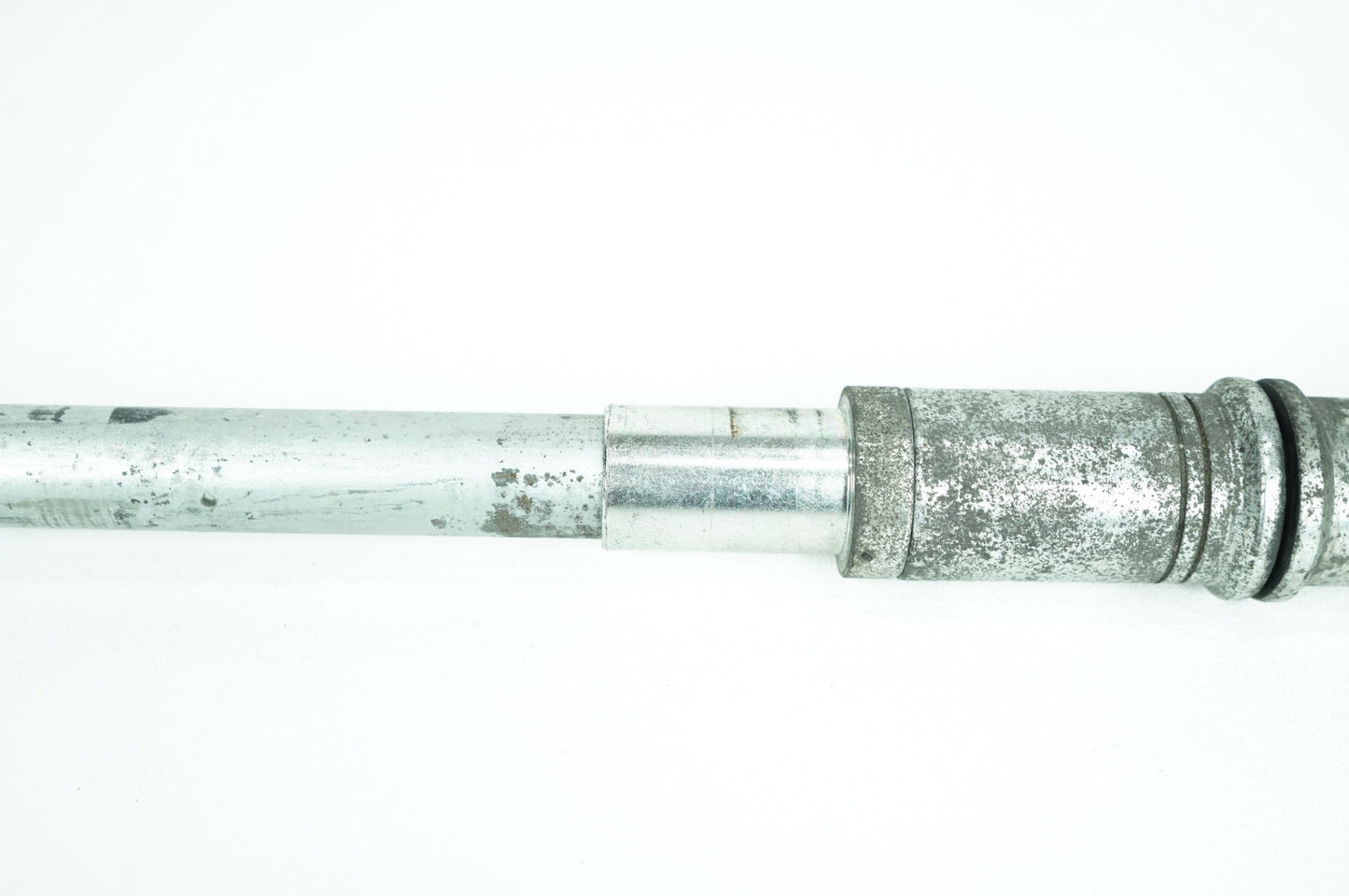 2007 - 2013 Harley-Davidson Softail Heritage Classic Rear Fork Swingarm Pivot Bolt Shaft 47610-08