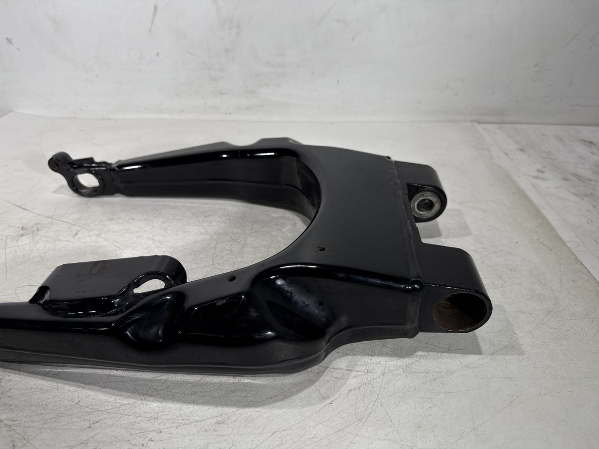 2013 Harley Street Glide Touring FLHX OEM Rear Fork Swingarm Swing Arm