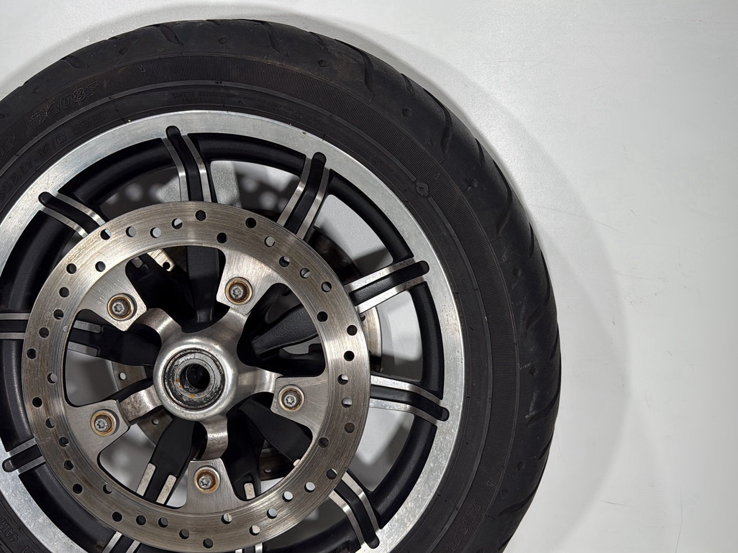 2015 Harley Touring FLHXS Street Glide OEM Front Wheel Rim Tire