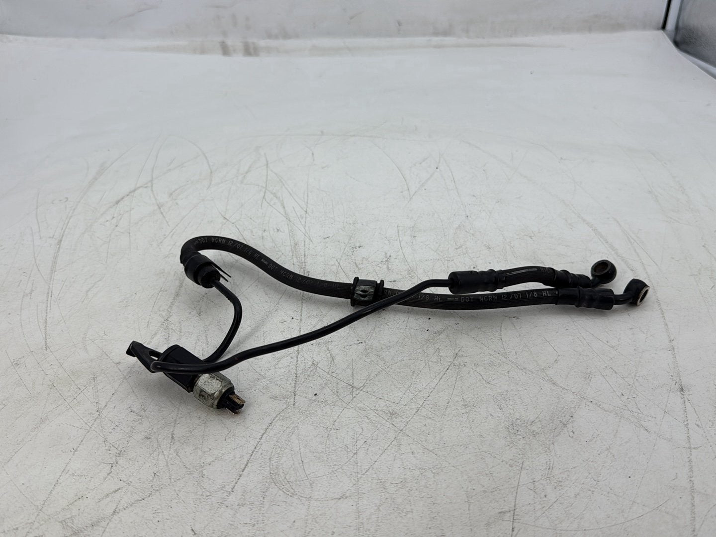 2008 Harley Sportster XL883L 883 Low OEM Rear Brake Hose Line Pipe 44429-06A