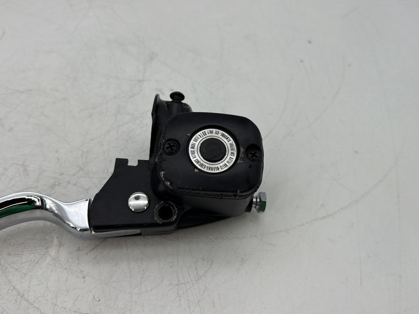 2005 Harley Touring FLHRCI Road King Classic OEM Front Right Brake Lever Master Cylinder