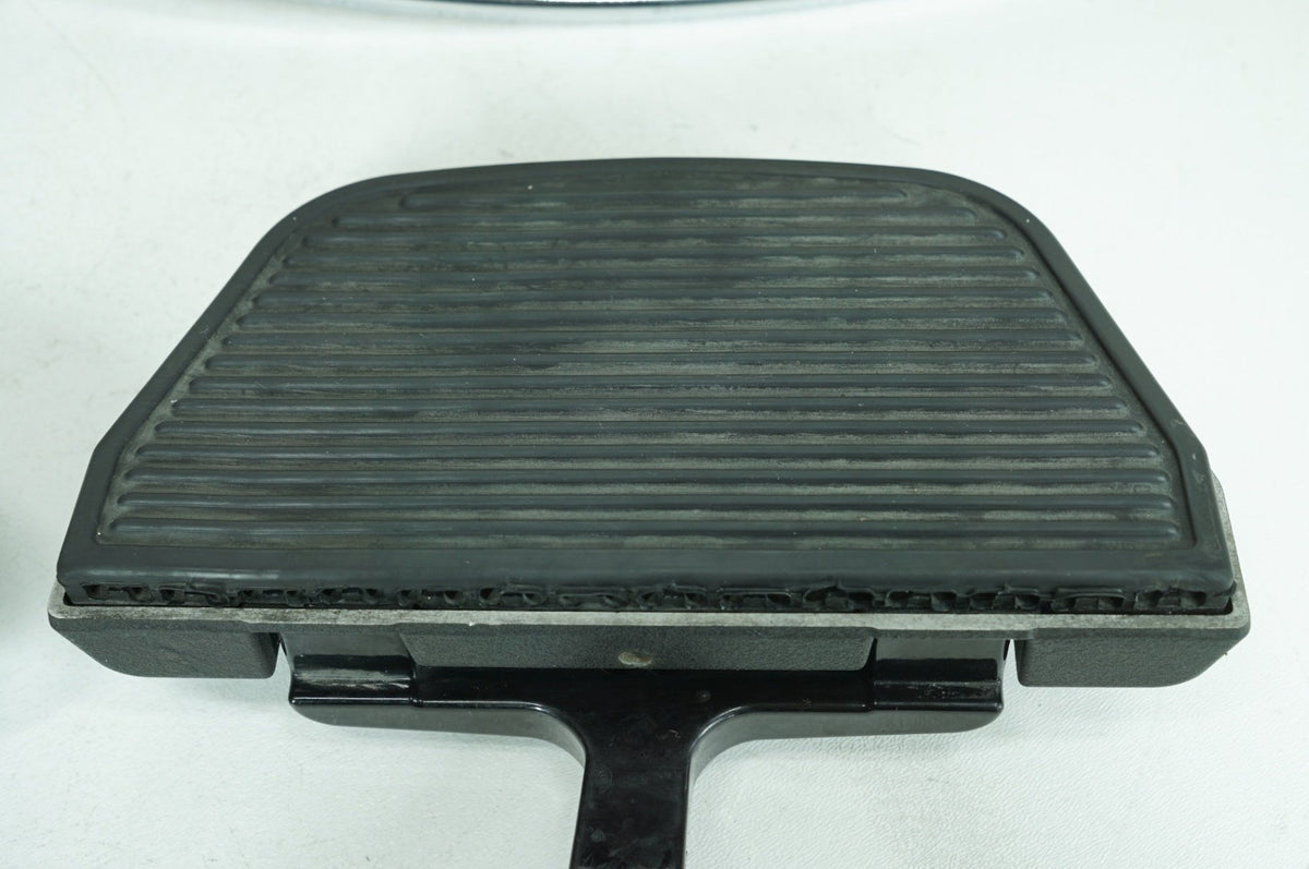 11 Harley Touring Electra Ultra OEM Left Right Driver Pass Floorboard Foot Rest