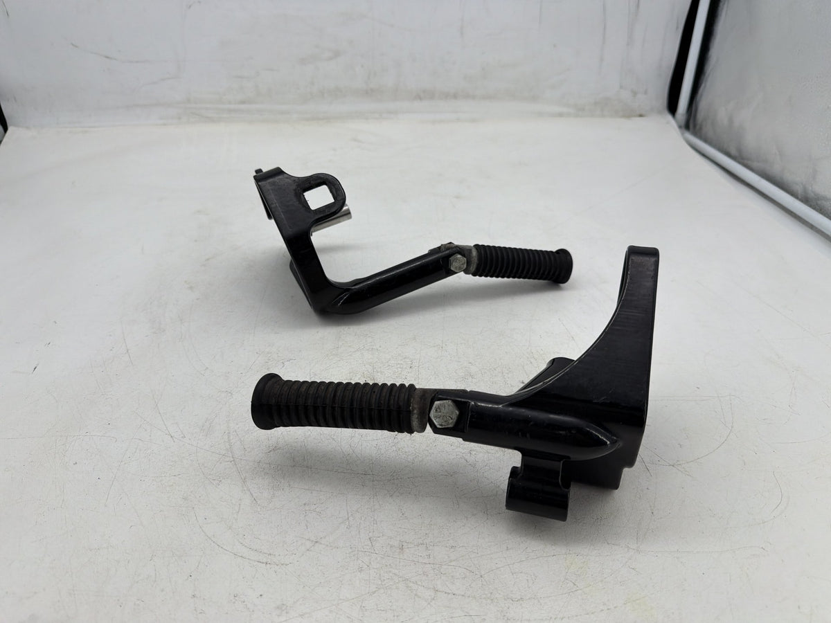 2006 Harley Softail Deuce FXSTDI OEM Left & Right Driver Step Foot Rest Pegs