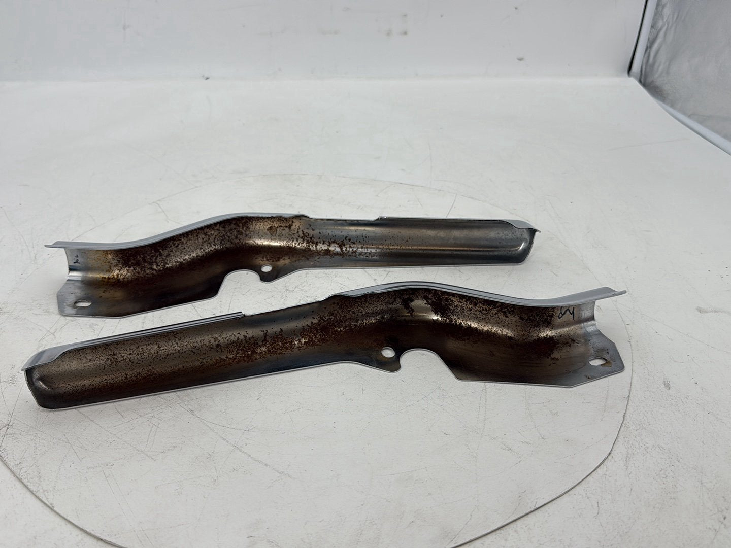 2007 - 2012 Harley-Davidson Touring Electra Glide Ultra Left Right Saddlebag Fender Struts Brackets