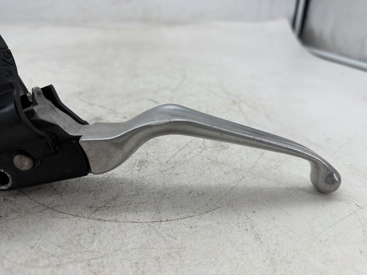2000 Harley Sportster 1200 Custom XL1200C OEM Front Right Brake Lever Master Cylinder