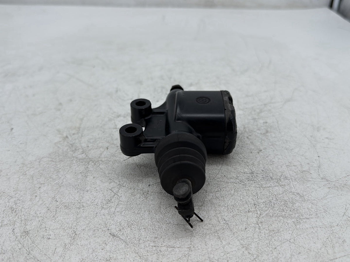 2009 Harley Road King Touring Police OEM Rear Brake Master Cylinder Reservoir
