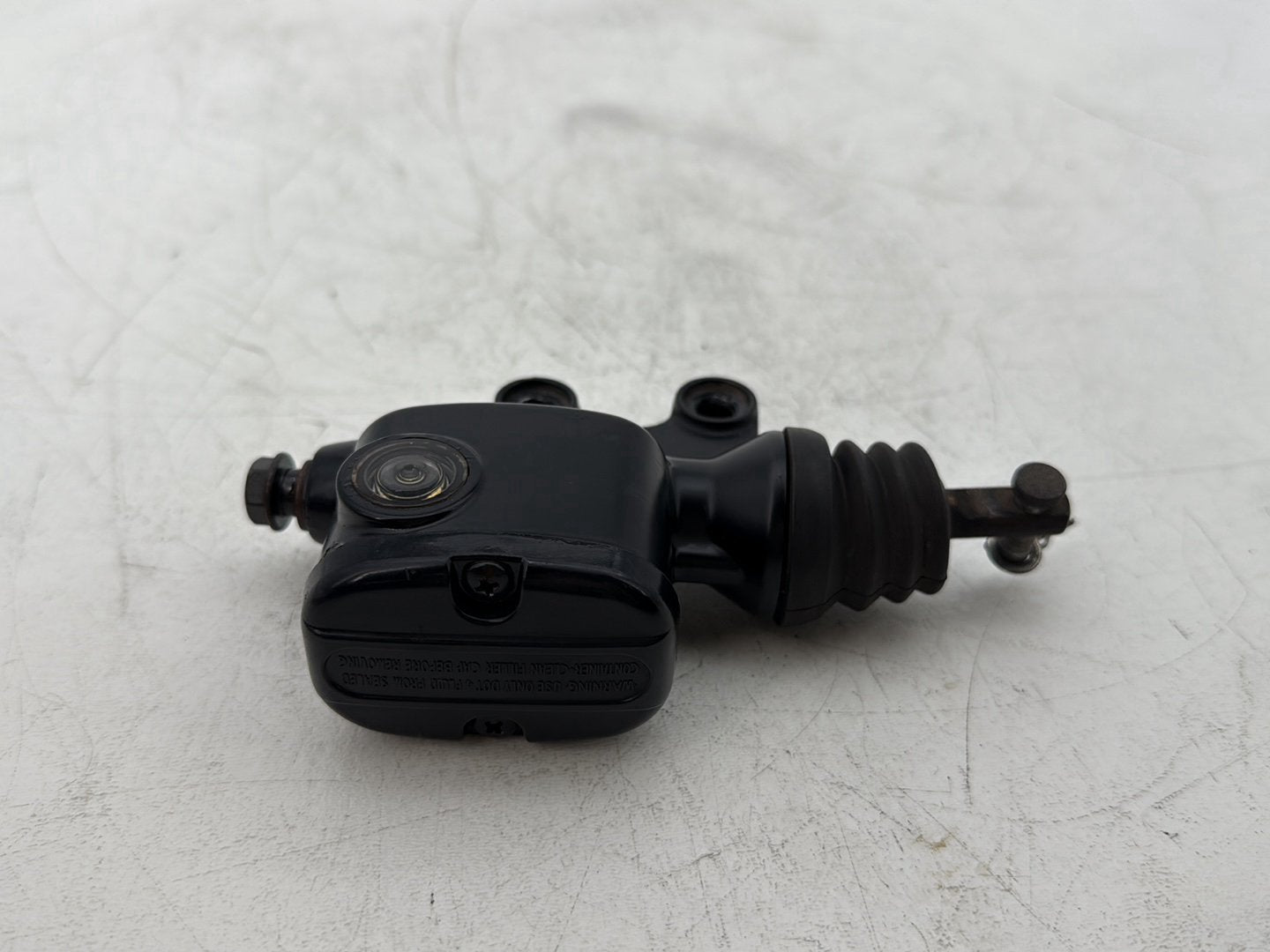 2014 Harley Street Glide Touring FLHXS OEM Rear Brake Master Cylinder Reservoir