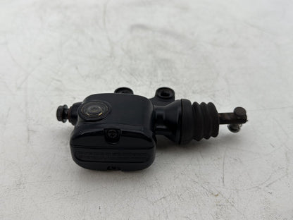 2014 Harley Street Glide Touring FLHXS OEM Rear Brake Master Cylinder Reservoir