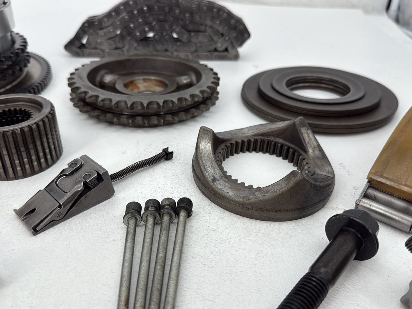 2012 Harley Dyna Fat Bob FXDF 103 OEM Clutch Basket Chain Tensioner Kit