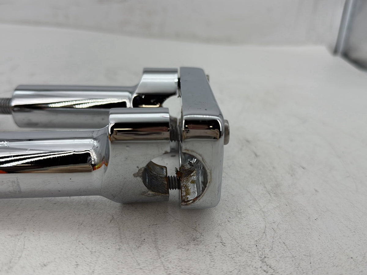 2006 Harley Dyna FXDWGI Wide Glide OEM Front Handlebar Riser Top Clamp Chrome