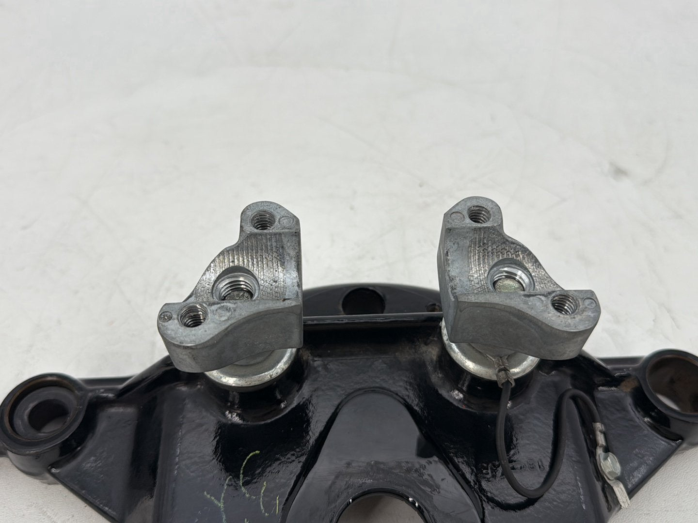 2007 - 2012 Harley-Davidson Touring Electra Glide Ultra Front Fork Upper Triple Tree Clamps 45435-95