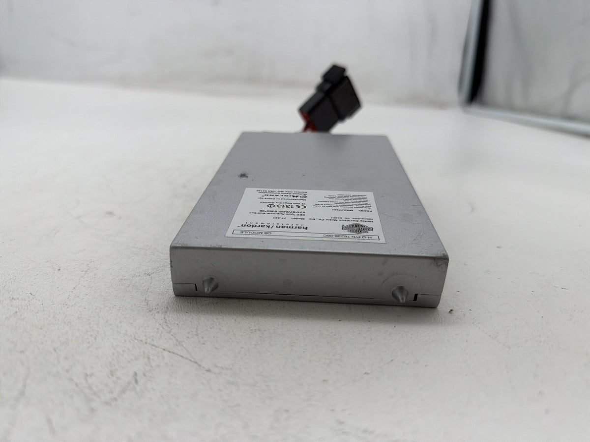 2011 Harley Electra Glide Touring Ultra OEM CB Harman Kardon Radio Module