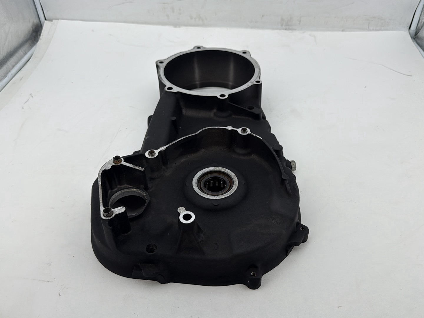 2011 Harley Road King Touring FLHRC Classic OEM Inner Primary Clutch Cover