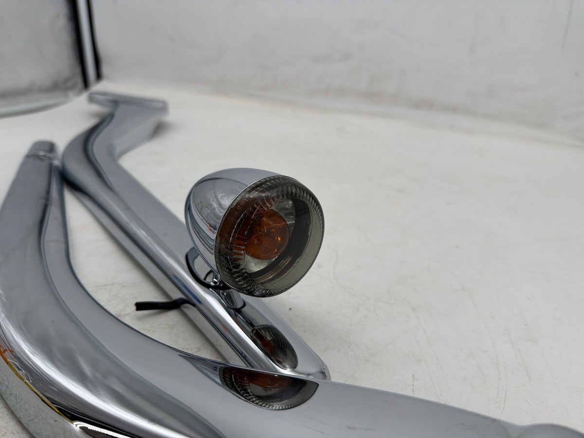 01 Harley Softail Deuce OEM Rear Left Right Fender Struts Bracket & Turn Signal