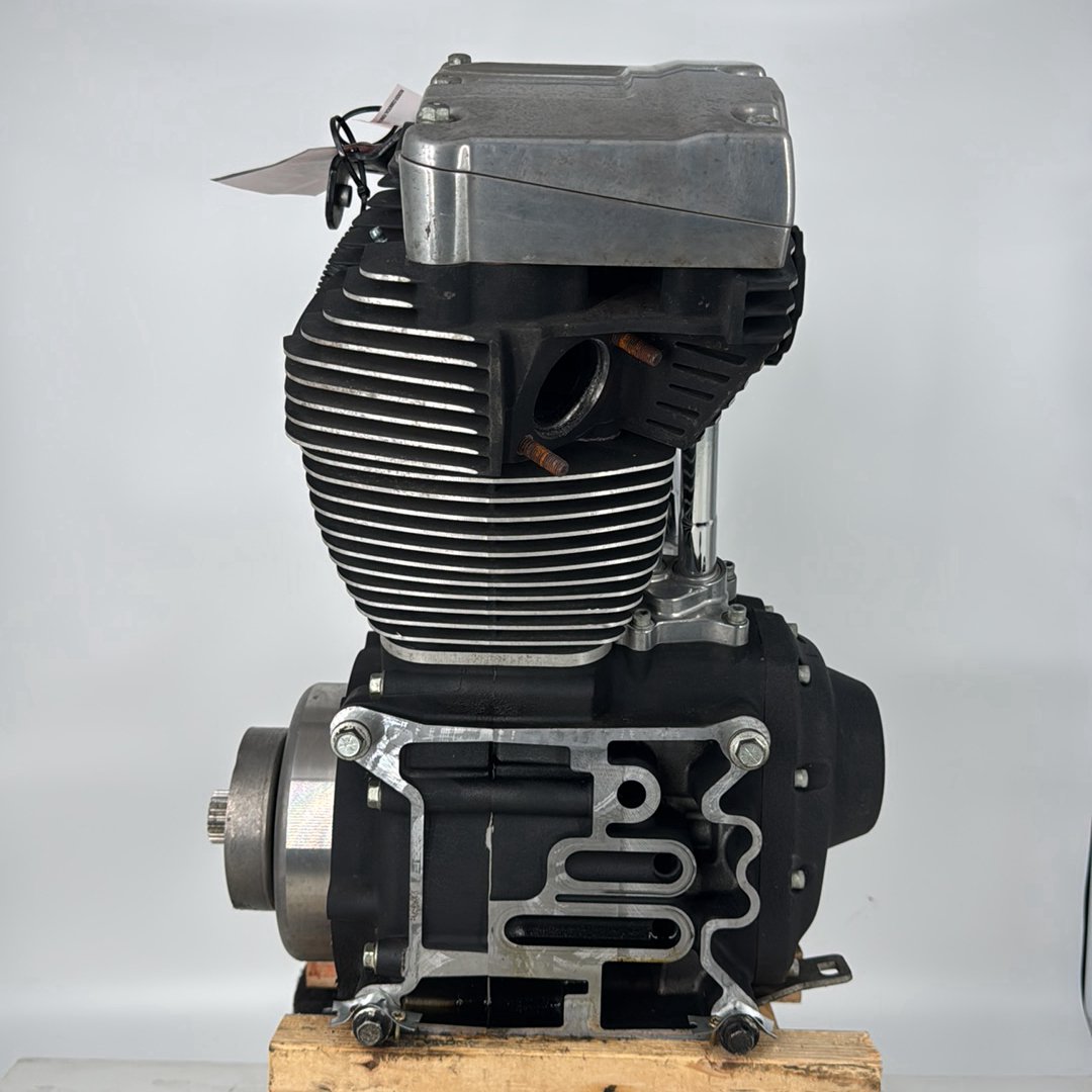 2007 - 2012 Harley-Davidson Dyna Street Bob EFI Twin Cam 96 Engine Motor 19587-07