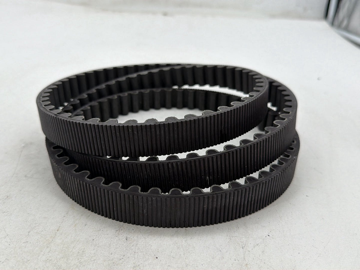 2010 Harley Street Glide Touring FLHX OEM Rear Drive Belt 40024-09 140T 1"