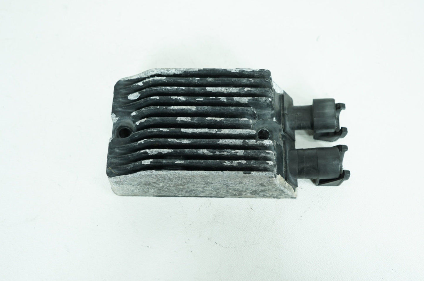 2004 - 2022 Harley-Davidson Sportster SuperLow Voltage Regulator Rectifier  74700012
