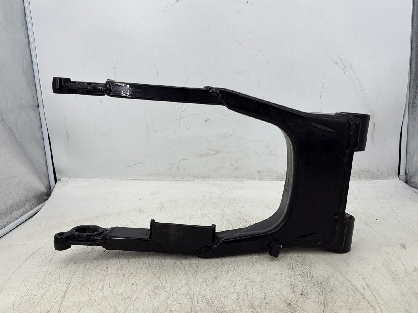 2007 Harley Touring FLHTC Electra Glide Classic OEM Rear Fork Swingarm Swing Arm