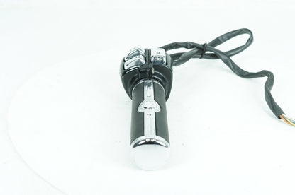 1999 - 2006 Harley-Davidson Softail Heritage Classic Left Turn Signal Headlight Switches Controls 71685-06A