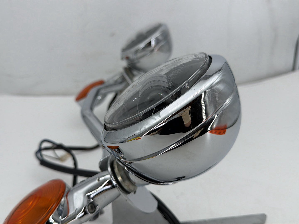 2005 Harley Electra Glide Touring OEM Front Turn Signal Indicators Aux Light Bar