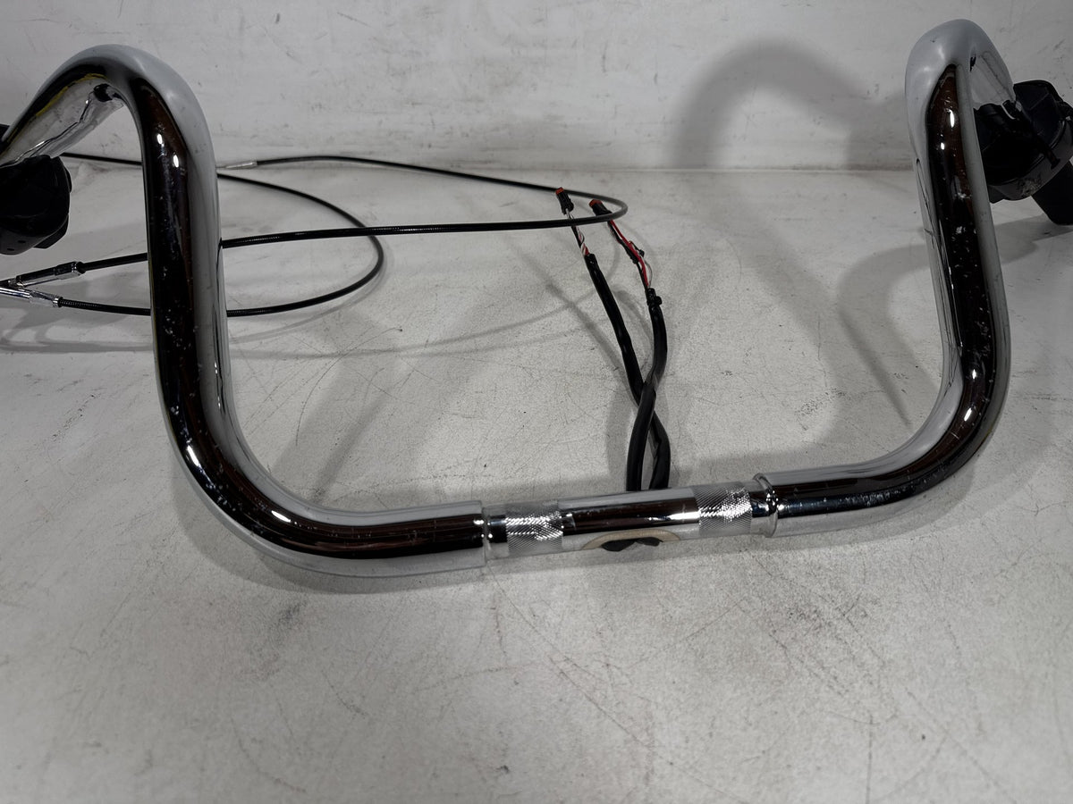 2011 Harley Softail Deluxe FLSTN OEM Handlebars Left Right Switches Controls