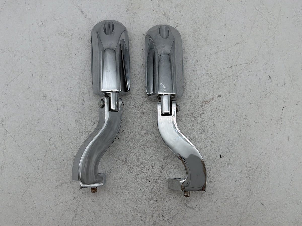2014 Harley Street Glide Touring FLHXS OEM Passenger Left & Right Foot Pegs